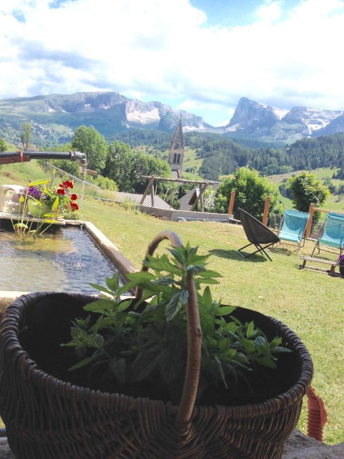 Bed and Breakfast La Tourtette Saint-Étienne-en-Dévoluy Esterno foto